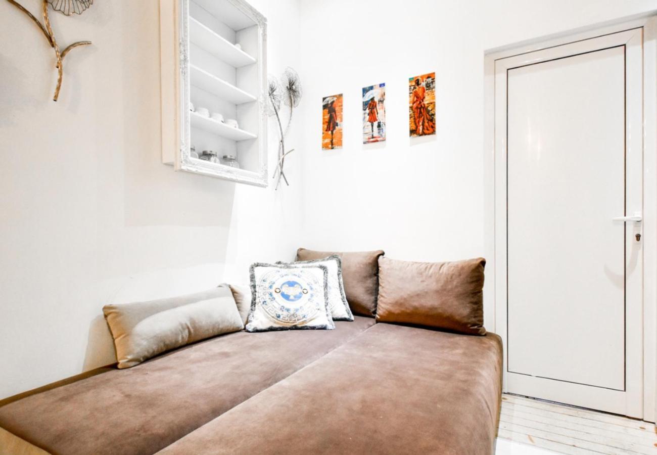 Dietro L Angolo, 2 Bath Daire Sofya Dış mekan fotoğraf